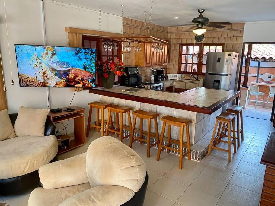 3-Bedroom Villa With A Jacuzzi Noord Eksteriør bilde