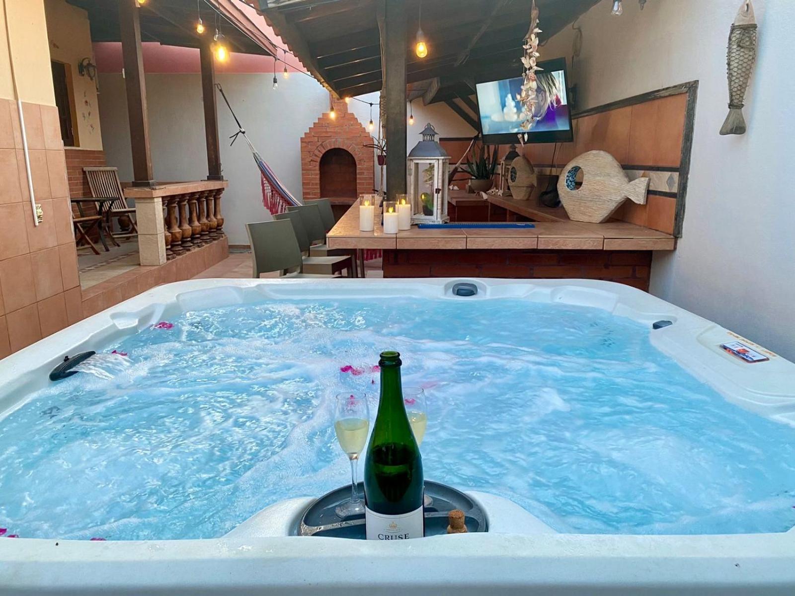 3-Bedroom Villa With A Jacuzzi Noord Eksteriør bilde