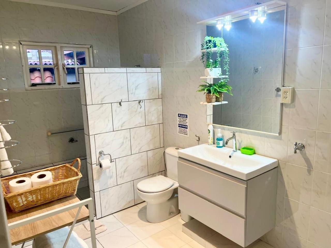 3-Bedroom Villa With A Jacuzzi Noord Eksteriør bilde